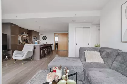 Kitchen Island Photo of 3110 777 Richards Street, Vancouver, BC