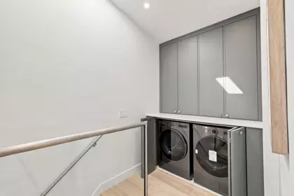 Hallway Photo of 1135 W 33rd Avenue, Vancouver, BC