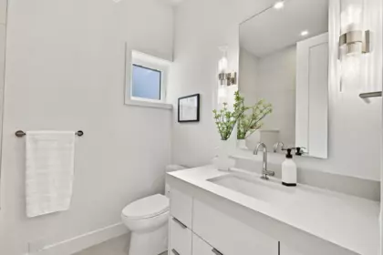 Mudroom Photo of 1135 W 33rd Avenue, Vancouver, BC