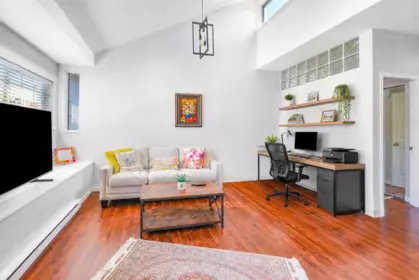 Living Room Photo of 309 125 W 18th Street, North Vancouver, BC