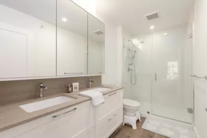 Hallway Photo of 32 23539 Gilker Hill Road, Maple Ridge, BC