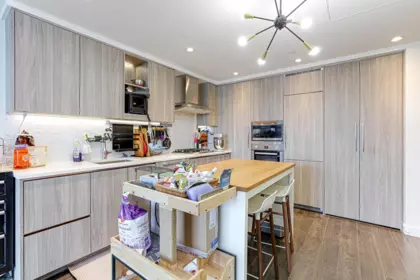 Kitchen Island Photo of 2912 4730 Lougheed Highway, Burnaby, BC