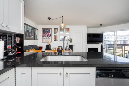 Powder Room Photo of 423 738 E 29th Avenue, Vancouver, BC
