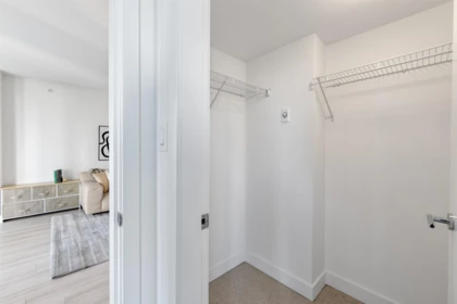 Guest Bathroom Photo of 1002 1133 Hornby Street, Vancouver, BC