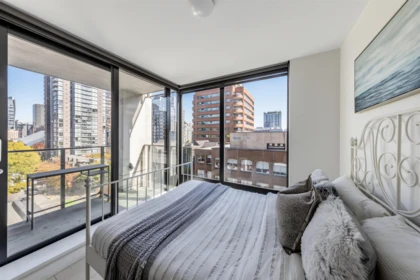 Loft / Bonus Room Photo of 1002 1133 Hornby Street, Vancouver, BC