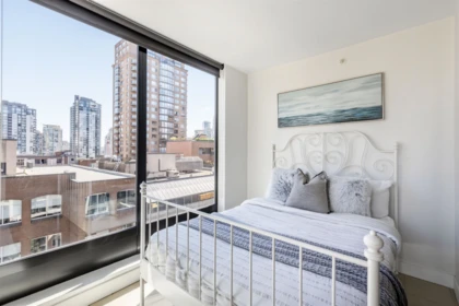 Office / Den Photo of 1002 1133 Hornby Street, Vancouver, BC