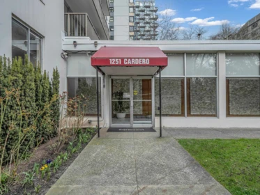 Loft / Bonus Room Photo of 906 1251 Cardero Street, Vancouver, BC
