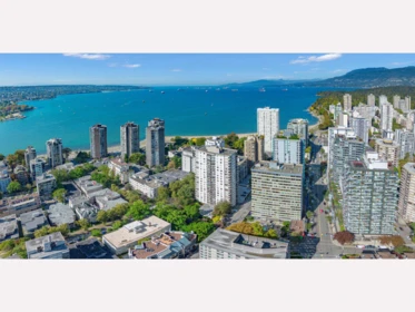 Outdoor Kitchen Photo of 906 1251 Cardero Street, Vancouver, BC