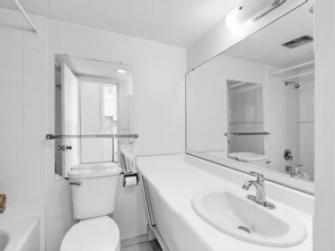 Primary Bathroom Photo of 906 1251 Cardero Street, Vancouver, BC