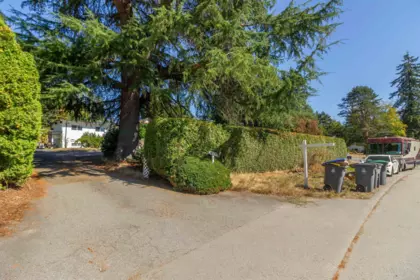 Fitness Center Photo Near 14319 55a Avenue, Surrey, BC