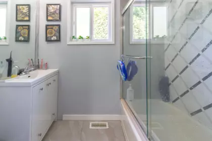 Walk-In Closet Photo of 14319 55a Avenue, Surrey, BC