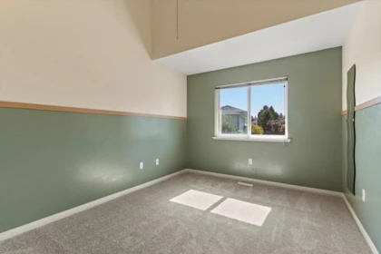Guest Bathroom Photo of 42 34332 Maclure Road, Abbotsford, BC