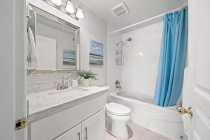 Hallway Photo of 38 2723 E Kent Avenue North, Vancouver, BC