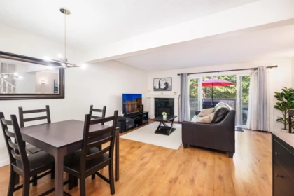 Dining Area Photo of 58 1930 Cedar Village Crescent, North Vancouver, BC