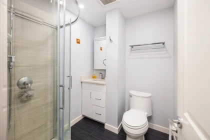 Guest Bathroom Photo of 58 1930 Cedar Village Crescent, North Vancouver, BC