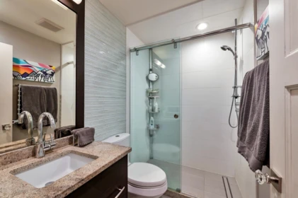 Laundry Room Photo of 3669 Edgemont Boulevard, North Vancouver, BC