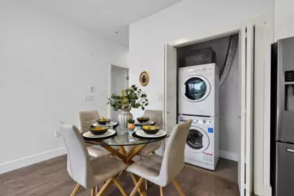Breakfast Nook Photo of 402 22315 122 Avenue, Maple Ridge, BC