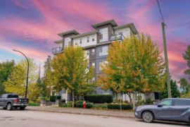 402 22315 122 Avenue, Maple Ridge, BC