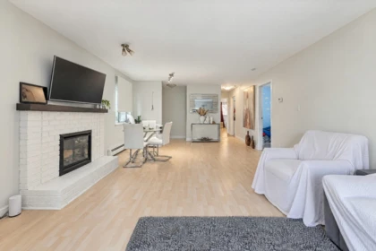 580 W 29th Street, North Vancouver, BC, North Vancouver — Single Family Residence for sale