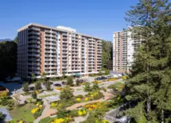202 2012 Fullerton Avenue, North Vancouver, BC