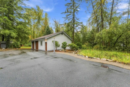 13150 Alouette Road, Maple Ridge, BC, Maple Ridge — Single Family Residence for sale
