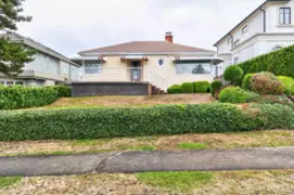 2345 W 18th Avenue, Vancouver, BC