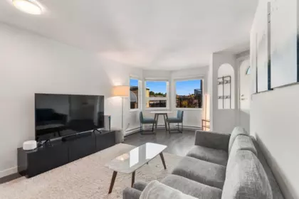 5 1101 W 8th Avenue, Vancouver, BC, Vancouver — Apartment/Condo for sale