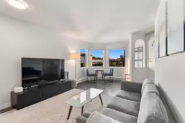 5 1101 W 8th Avenue, Vancouver, BC