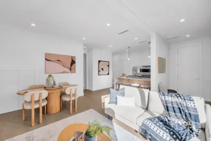 2 3034 E 5th Avenue, Vancouver, BC, Vancouver — Half Duplex for sale