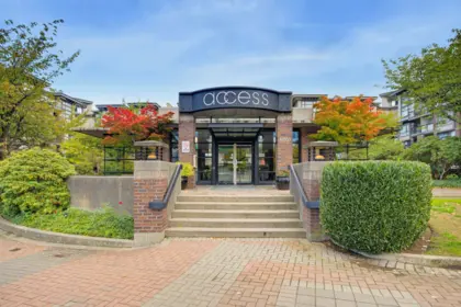 423 10866 City Parkway, Surrey, BC, Surrey — Apartment/Condo for sale
