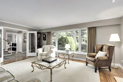 4422 Patterdale Drive, North Vancouver, BC, North vancouver — Single Family Residence for sale