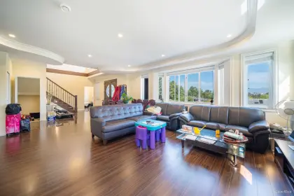 4421 Burke Street, Burnaby, BC, Burnaby — Single Family Residence for sale