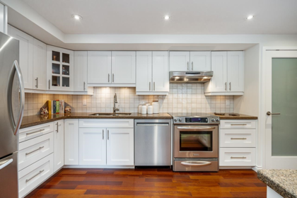 704 1450 Pennyfarthing Drive, Vancouver, BC, Vancouver — Apartment/Condo for sale
