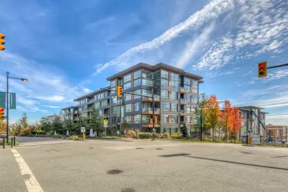 202 9150 University High Street, Burnaby, BC, Burnaby — Apartment/Condo for sale