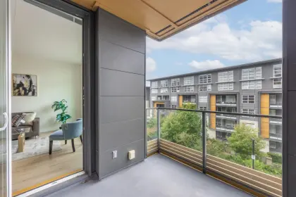 202 9150 University High Street, Burnaby, BC, Burnaby — Apartment/Condo for sale