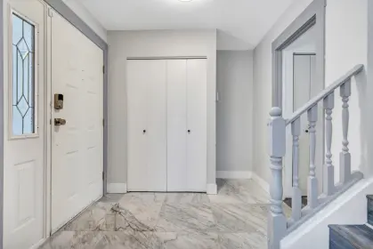 33117 Hill Avenue, Mission, BC, Mission — Single Family Residence for sale