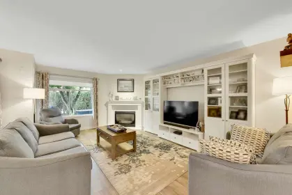 805 8260 162a Street, Surrey, BC, Surrey — Townhouse for sale