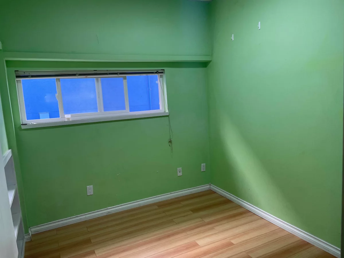 Dining Area Photo of 4904 Rupert Street, Vancouver, BC
