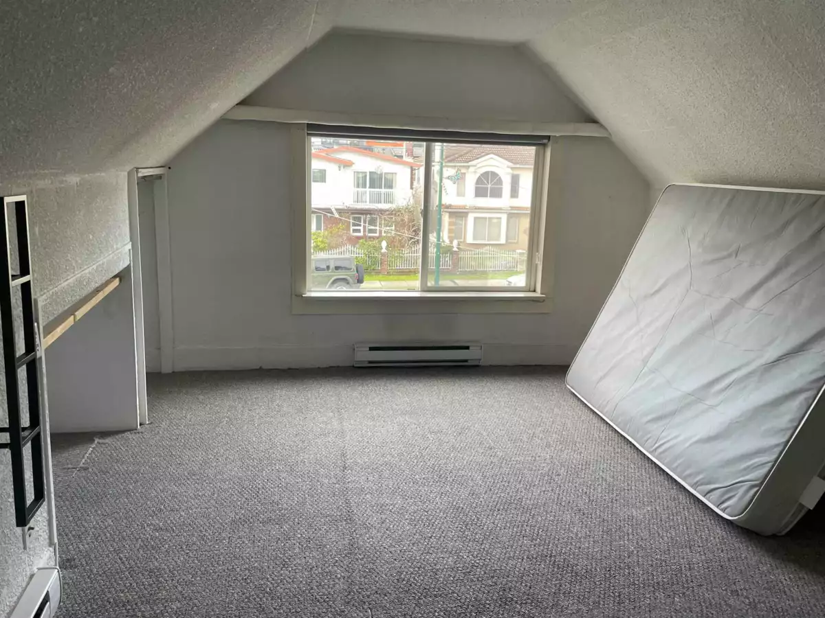 Kitchen Photo of 4904 Rupert Street, Vancouver, BC