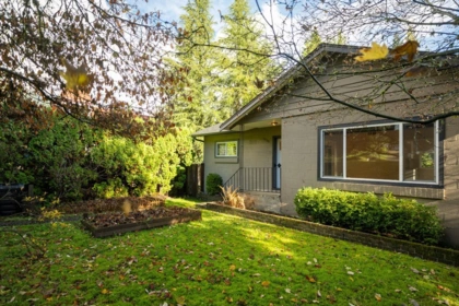 1858 Deep Cove Road, North Vancouver, BC, North Vancouver — Single Family Residence for sale