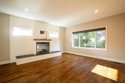 1858 Deep Cove Road, North Vancouver, BC, North Vancouver — Single Family Residence for sale