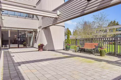 206 15275 19 Avenue, Surrey, BC, Surrey — Apartment/Condo for sale
