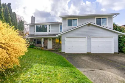 15364 85a Avenue, Surrey, BC, Surrey — Single Family Residence for sale