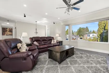 15364 85a Avenue, Surrey, BC, Surrey — Single Family Residence for sale
