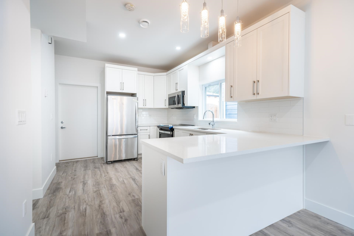 Pantry Photo of 23 750 Hot Springs Road, Harrison Hot Springs, BC