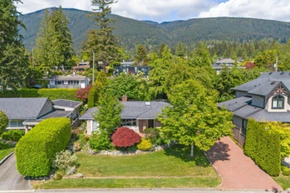 946 Beaumont Drive, North Vancouver, BC, North vancouver — Single Family Residence for sale