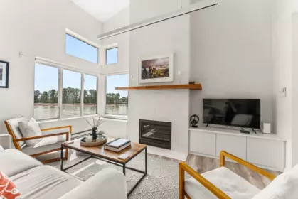 17 2138 E Kent Avenue South, Vancouver, BC, Vancouver — Apartment/Condo for sale