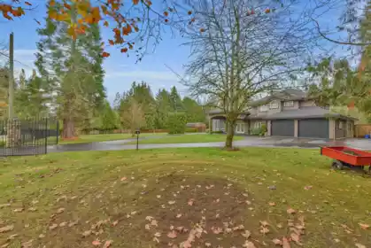 Neighborhood Park Photo Near 20054 Fernridge Crescent, Langley, BC