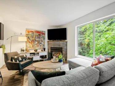 111 3070 Hillcrest Drive, Whistler, BC, Whistler — Townhouse for sale