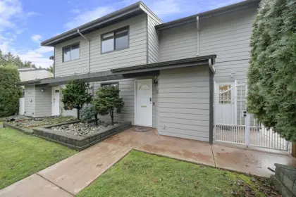 5001 57 Street, Delta, BC, Delta — Townhouse for sale